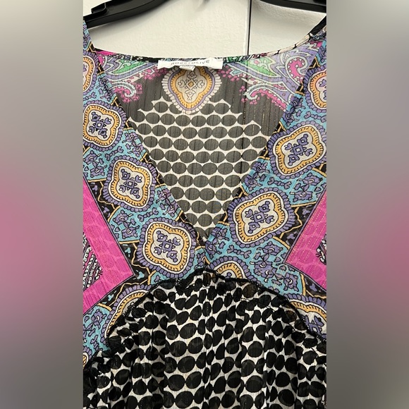 Colorful paisley sheer top - Picture 2 of 16